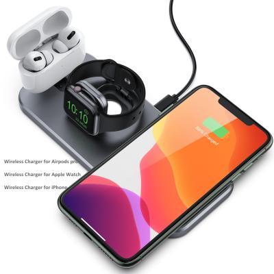 China Multifunctional Radio Charging Hot Product 2020 Qi Wireless Charger Fast Charger for iphone12 induction wireless charger for sale