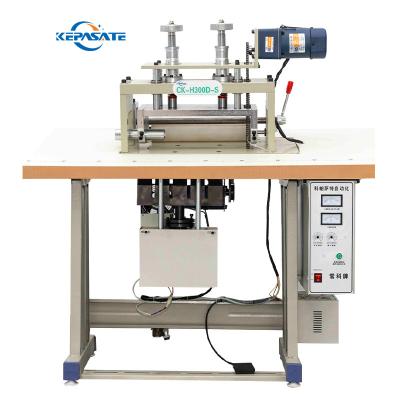 China 1000mm To 3000mm Customized Width Fabric Cutting Ultrasonic Slitting Machine for sale