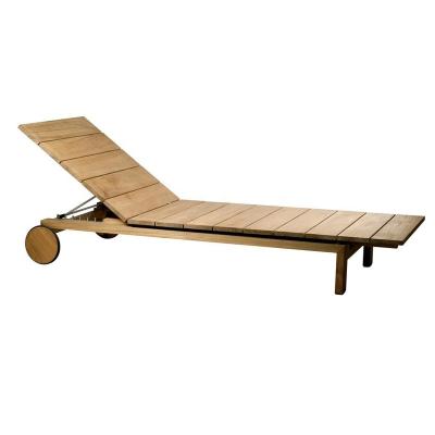 China UV-Resistance Outdoor Furniture Teak Wooden Sun Lounger Chaise Lounge For Modern for sale