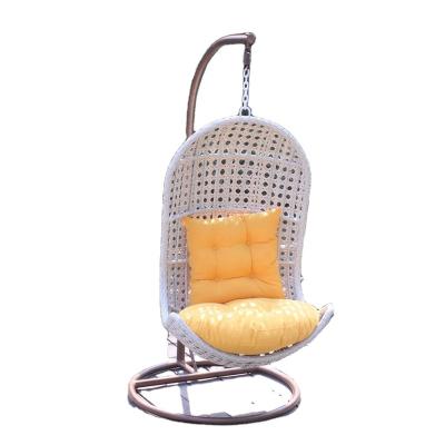 China Super Comfortable Swing Chair Outdoor Rattan Convenient Egg Chair Hanging Outdoor Garden Furniture for sale