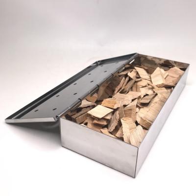 China Easily Cleaned BBQ BBQ Grilling Meat Smokers Box For Wood Chips Best Barbecue Accessories On Gas Charcoal Grill for sale