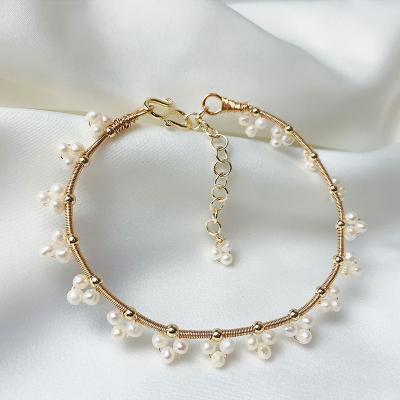 China BOHEMIA Drop Shipping 14K Gold Plated Tiny Freshwater Pearl Bracelet Cute Beaded Cultured Pearl Charm Tiny Delicacy Handmade Bracelet for sale