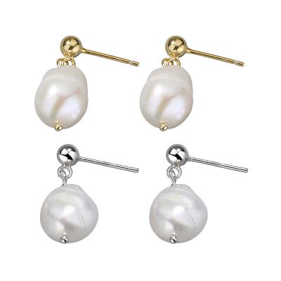 China Neo-gothic pearl earrings for women round pearl wedding trend dangling simulation female earrings shape Korean jewelry stud earrings for sale