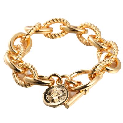 China FASHIONABLE Popular Wide INS Bracelet 18k Gold Plated Stainless Steel Link Chain Bracelet Cuban Chain Bracelets for sale