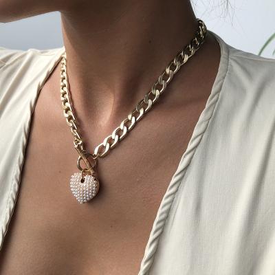 China TRENDY HotSale Latest Design Statement Gold Plated Punk Chain Double Pearl Heart Necklace Layered Geometric Heart Pendant Necklace for sale