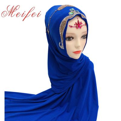 China M-18 Polyester Yiwu 2019 muslim wholesale showy stone 100% arabic Dubai fashion scarf hijabs scarves for sale