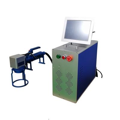 China Hotels 20w 30w 50W Fiber Laser Metal Cleaning Machine Used For Car Bus Boat Mold Casting Rust Remove for sale