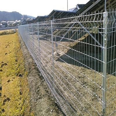 China Easily Assembled Galvanized Welded Wire Mesh Fencing Metal Fences Panels for sale