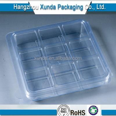 China Small clear chocolate plastic packaging box with dividers for chocolate for sale