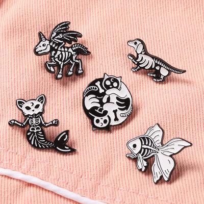 China Lapel Pin Badges Punk Jewelry Gift Animals Cat Mermaid Dinosaur Brooch Goth Europe Witch Yin Yang Cat Enamel Pins Hugging Kitties for sale