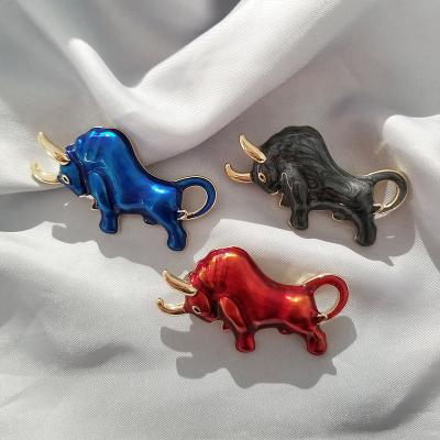 China Custom China Chinese Style Individuality Red Bull Brooch Pins Good Omens Pin Brooch Lapel Pin Gift For Friends for sale