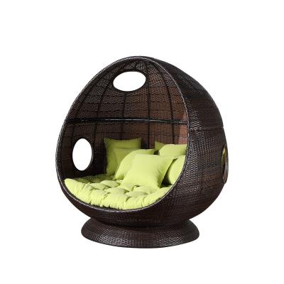 China Modern Indoor Outdoor Garden Furniture Balcony Patio Oval Lounge Egg Shaped P.E Rattan Aluminum Wicker Egg Chairs for sale