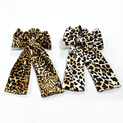 China High Elasticity Leopard Print Hair Scrunchies Eco - Friendly Durable Women Soft Hair Ties for sale