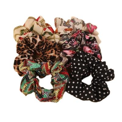 China Custom Printing Stain Design Cotton Hair Accessories Polyester Soft Wholesale Hair Tie Elastic Hair Scrunchies for sale