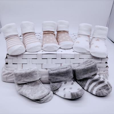 China Wholesale Sporty Custom Design Cute Infant Toddler Socks Baby Cotton Stripe Socks For Boy Girl for sale