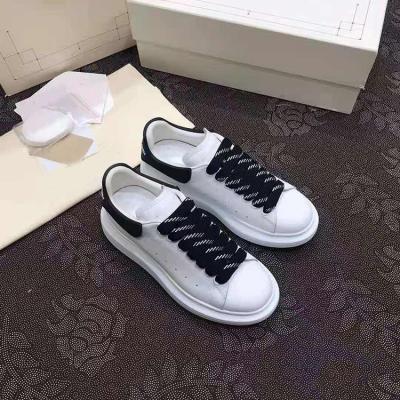 China 2021 fashion trend products simple innovative fasion design special high quality casual shoes women new for sale