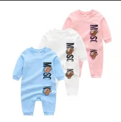 China Manufacturers Antibacterial Custom High Quality Luxury Unisex Newborn Baby Clothes Set for sale