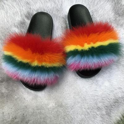 China 2020 styles Anti-slippery fox raccoon fur slides real fur slippers women new arrival outdoor shoes with logo customized for sale