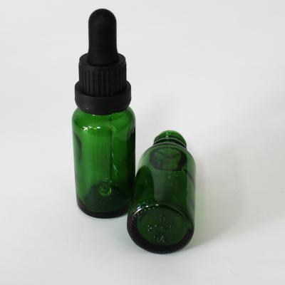 China Green 20ml Essential Oil Cosmetic Bottle With 18/415 Dropper Cap 70mm 71mm Length Plastic Pipette for sale