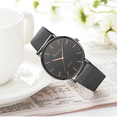 China Day/Date Men's Fashion Style Mesh Strap Quartz Watch Student Fashion Couples Minimalist Quartz Watches for sale