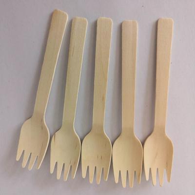 China Disposable Disposable Wooden Fork Spoon Fork Knife Wooden Cutlery for sale