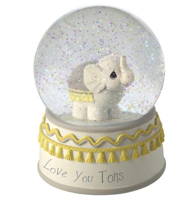 China Precious Europe 100mm Resin Shikecore Glass / Resin Love You Tons Musical Elephant Snow Globe for sale