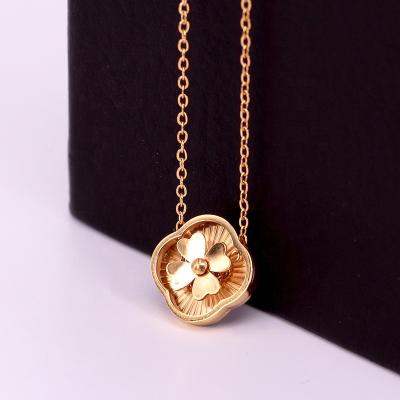 China The flower in the middle can rotate. 2022 new design fashion stainless steel four leaf clover necklace for girls for sale