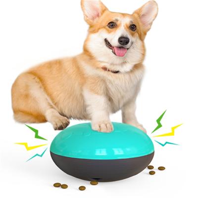 China Stocked Custom Sizes Pet Food Noise Ball Rubber Disjointed Flying Saucer Sliding Slow Food Driver Toy for sale