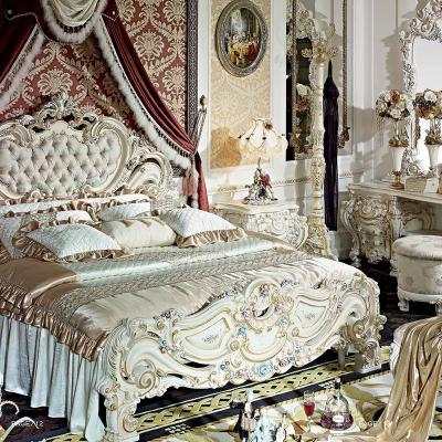 China Bedroom classic Furniture European Style Antique House Room solid wood wooden luxury furniture hand carved bed set for sale