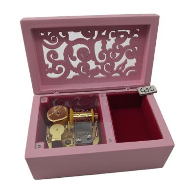 China Make Music Gift Automatic Wooden Carving Jewelry Music Box for sale