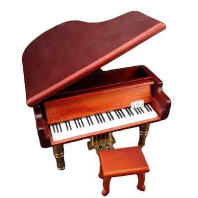 China Make Music Gift Chinese Maker Piano Modeling Antique Piano Shape Music Box for sale