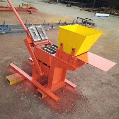 China QMR2-40 Manual Hollow Cement Laying Block Concrete Brick Making Machine for sale