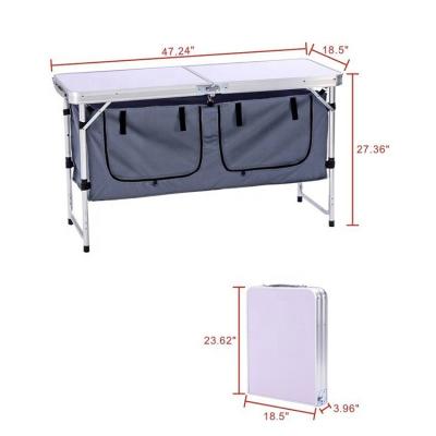 China Modern Rectangular Plastic Picnic Portable Camping Folding Table for sale