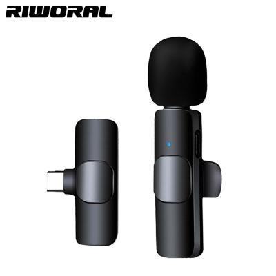 China Lavalier Microphone New 2.4G Mini Recording Interview Noise Canceling Lavalier Hot Wireless Microphone AN1 for sale