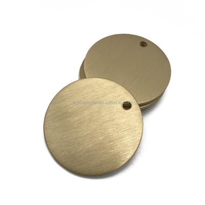 China Solid Brass Blank Brass Pet Allergy ID Tag Global Tag Free Material 30mm Brass Dog Name Charm for sale