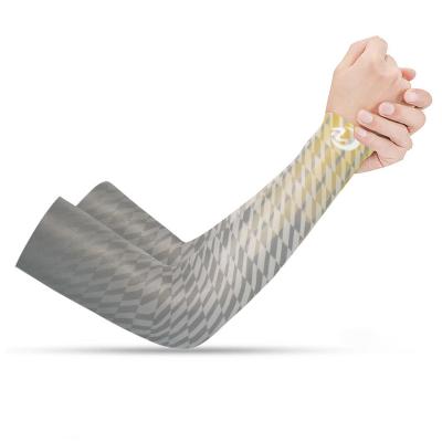 China Wholesale Outdoor Summer Sports Activies UPF 50+ Seamless Arm Cooling Sleeve For UV Protection for sale