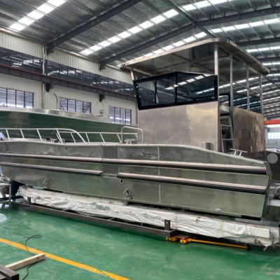 China Fishing / Work / Passenger Carry 5000KGS / 5tons Capacity 10m 33ft Aluminum Welded Wheel Barge Fishing Operating Landing Craft for sale