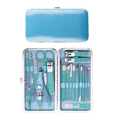 China Beauty Tools Wellflyer MS 733 Custom Logo Nail Tools Manicura Nail Clippers Set Men's Manicure Pedicure Set Nail Care Tool Kit With Case for sale