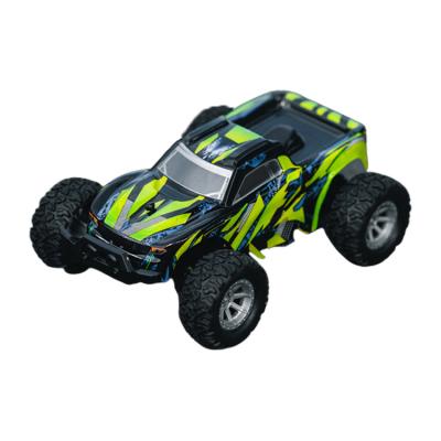 China RC Hobby Supplier Provides High Quality 1:32 13 Minute 2.4G Off-Road Dual Electric DRIVED Light Weight Remote Control Car High Quality for sale