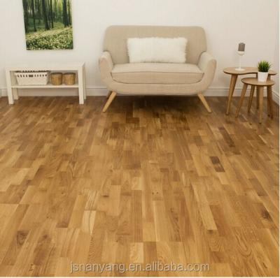 China Indoor Commercial European Oak 3 Strip Lacquered Engineered Flooring Of Choice Nature for sale