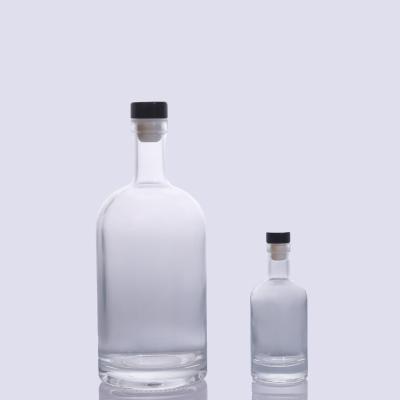 China Glass Clear Empty Beverage Olso Vodka Vodka Gin Rum Tequila Whiskey Brandy Spirit Glass Bottle With Cork for sale