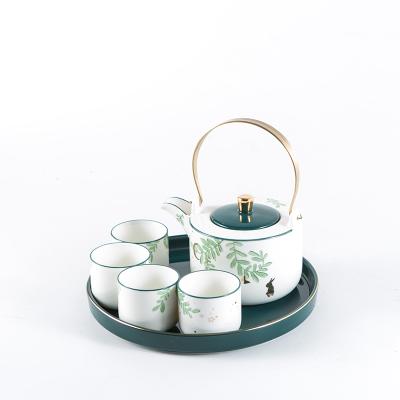 China New Arrival Sustainable Thermos Porcelain Ceramic Coffee Teapot With 6 Cups Set Ceramic Tray for sale