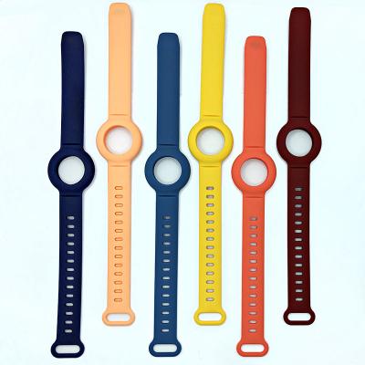 China 2021 New Anti-scratch Silicone Soft Buckle Wrist Watch Band For Airtag Protective Case For Kids Placing Anti Loss Wristband Watch Band for sale