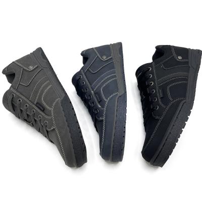 China Fashion trend factory price man sport sneakers wholesale casual shoes for men for sale