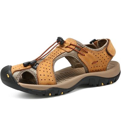 China Large Size Men's Outdoor Sports Anti-slippery Closed Toe Cowhide Sandals Beach Casual Rubber Bottom Sandals for sale