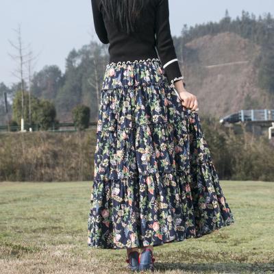 China 2023 new cotton print flower summer spring breathable a-line elastic skirt big edge fashion maxi waist women long skirt for sale