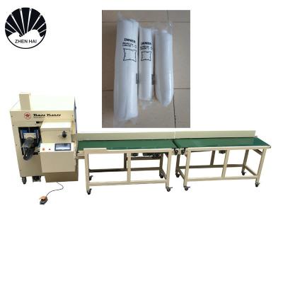 Chine Chien Mat Rolling Packing Machine 5.75Kw de sacs de couchage à vendre