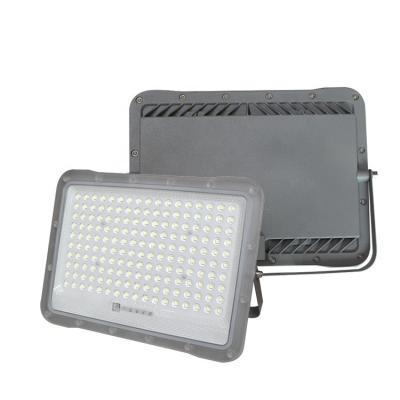 China Garden Remote Control Light-sensitive Rechargeable Outdoor Flood Light Solar LED Floodlight 200w 300w for sale