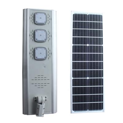 China Sports Stadiums Outdoor Waterproof Professional Integrated Aluminum Remote Control Solar Street Light for sale