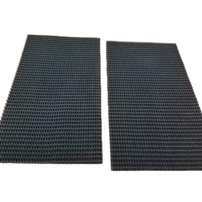 China Anti-Slip Griptop Mat Cloth Backing Reinforced Horse Trailer Ramp Rubber Mat Horse Trailer Ramp for sale